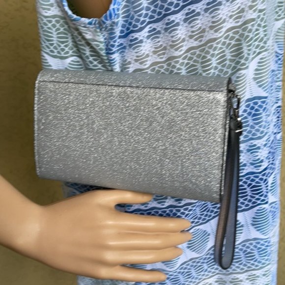 Kate Spade Shimmy Boxed Medium Phone Wristlet Lunar Light - Picture 16 of 16